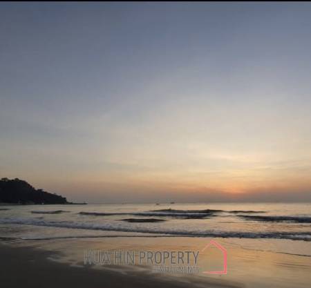 THE PINE HUA HIN : Luxurious 3 Bed Condo near the Beach THE PINE HUA HIN : Luxurious 3 Bed Condo near the Beach