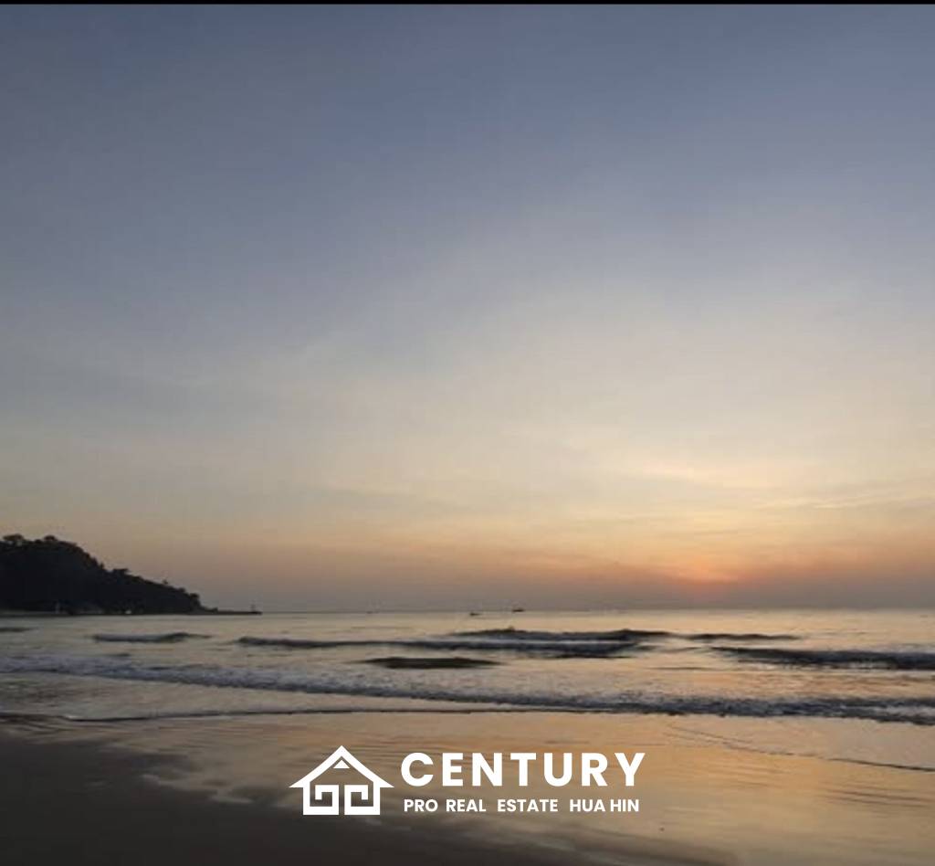 THE PINE HUA HIN : Luxurious 3 Bed Condo near the Beach