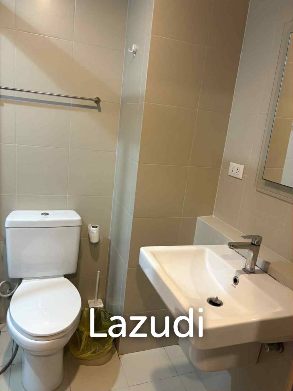 La Habana Hua Hin: 8 floor, bright condo for rent