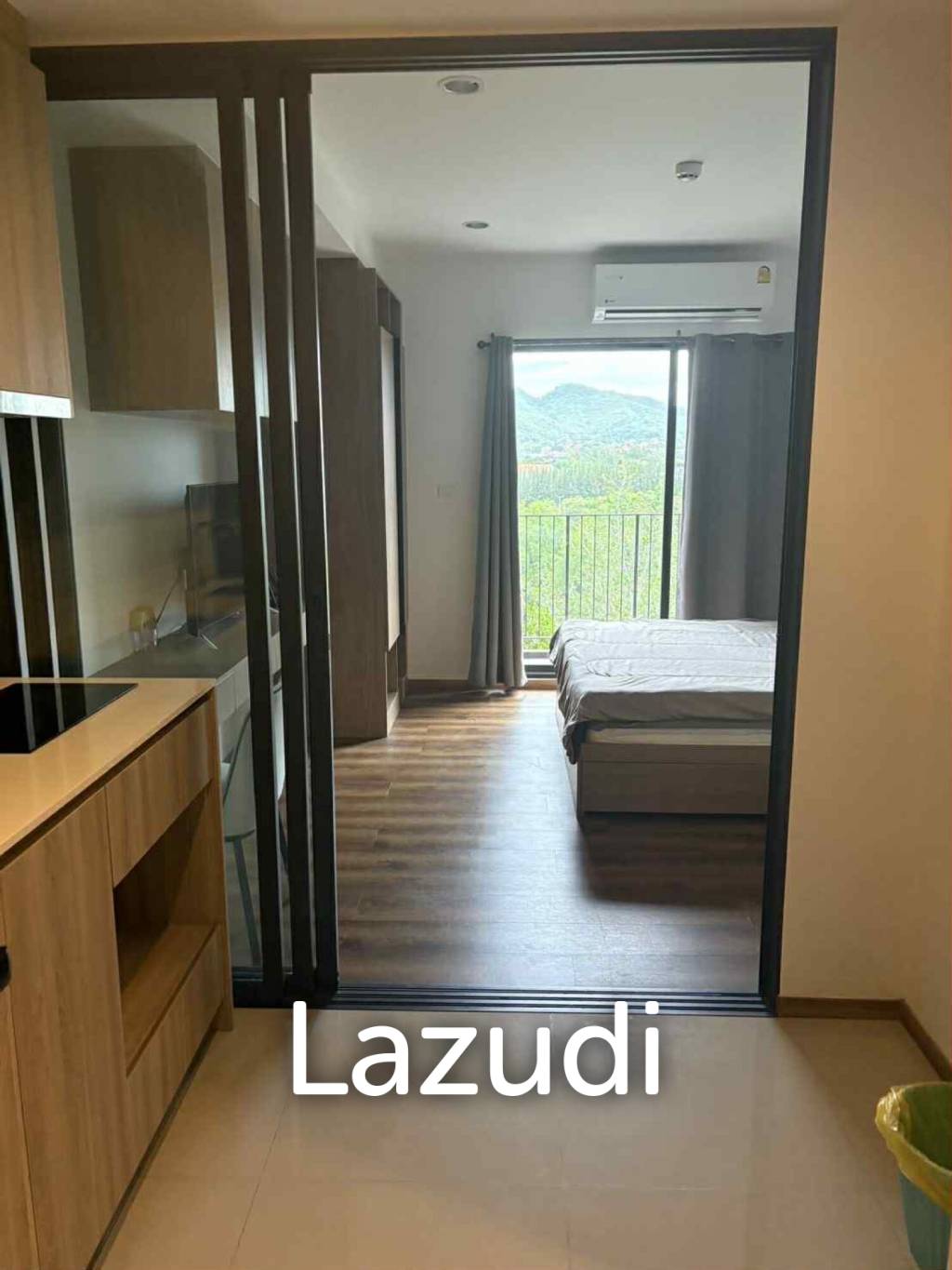 La Habana Hua Hin: 8 floor, bright condo for rent
