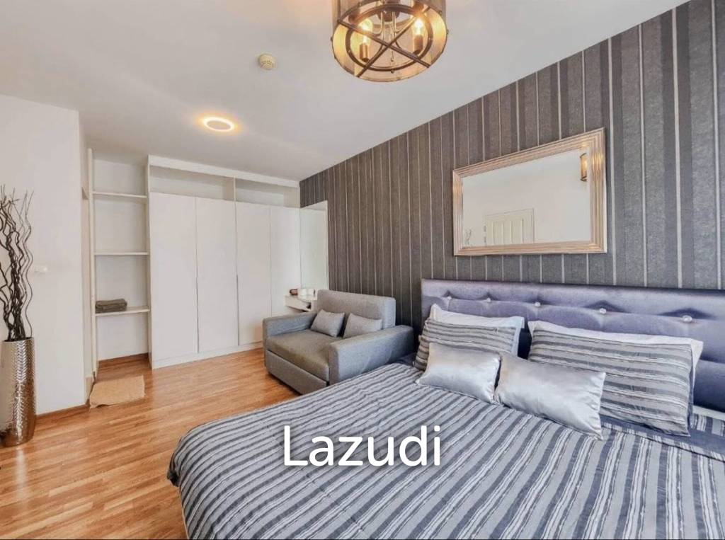 The Trust Condo: 2-Bedroom, 2 bathroom close to beach