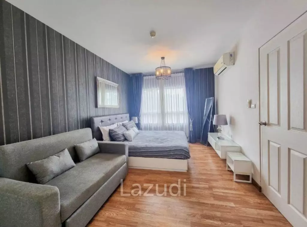 The Trust Condo: 2-Bedroom, 2 bathroom close to beach