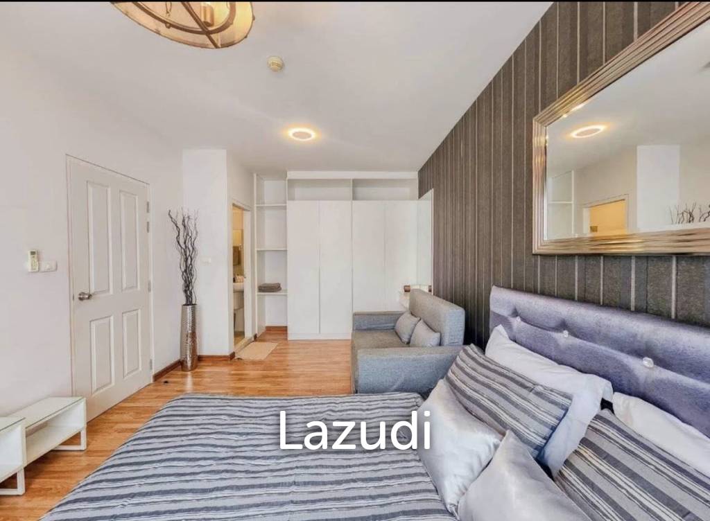 The Trust Condo: 2-Bedroom, 2 bathroom close to beach