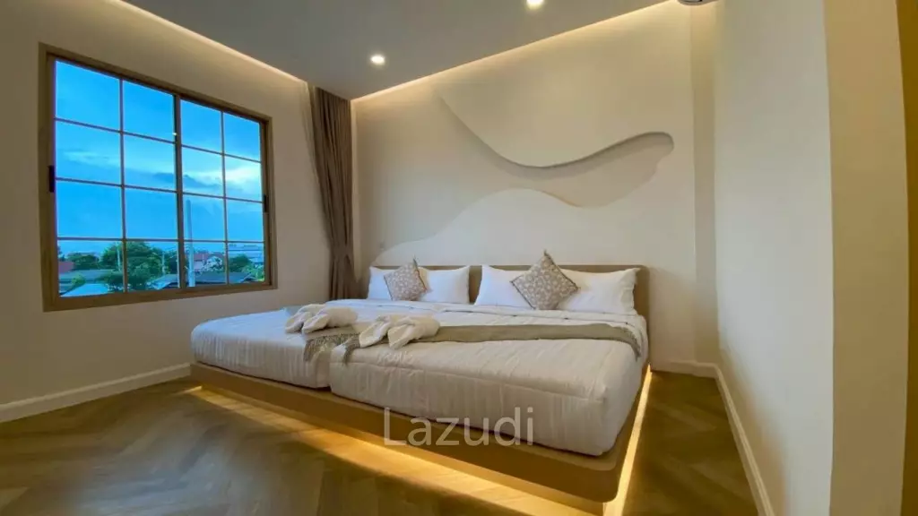 5 Beds 7 Baths 550 SQ.M. Mediterranean Style Villa