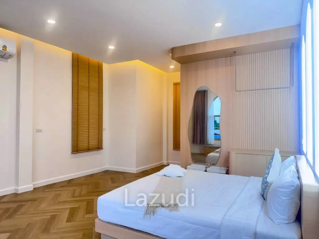 5 Beds 7 Baths 550 SQ.M. Mediterranean Style Villa