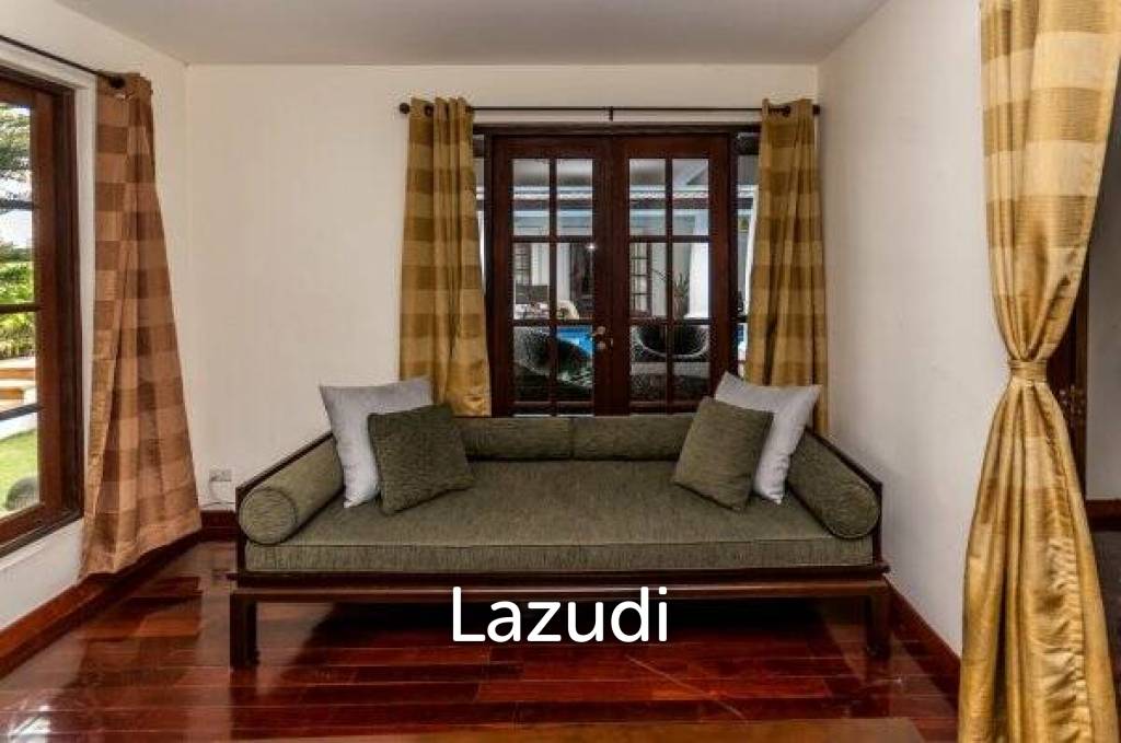 HUNSA RESIDENCES : 4 Bed Pool Villa with sea and mountain view