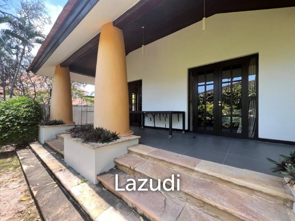 HUNSA RESIDENCES : 4 Bed Pool Villa with sea and mountain view