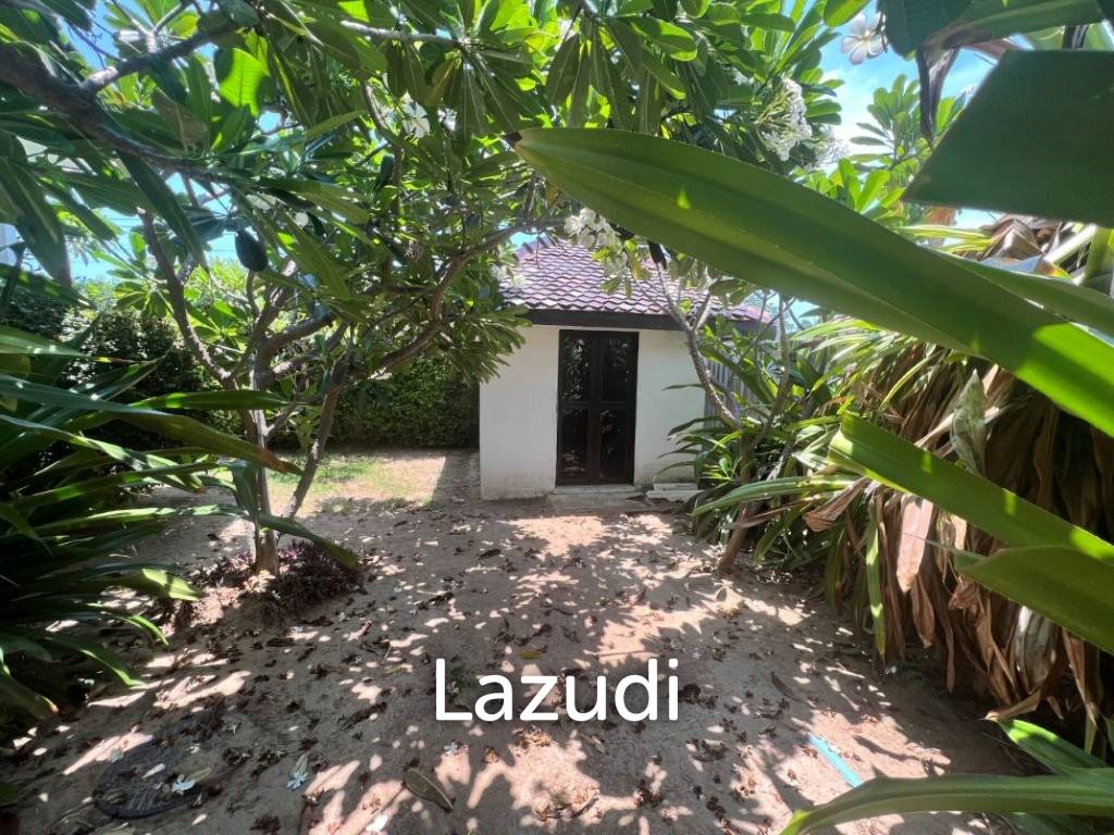 HUNSA RESIDENCES : 4 Bed Pool Villa with sea and mountain view