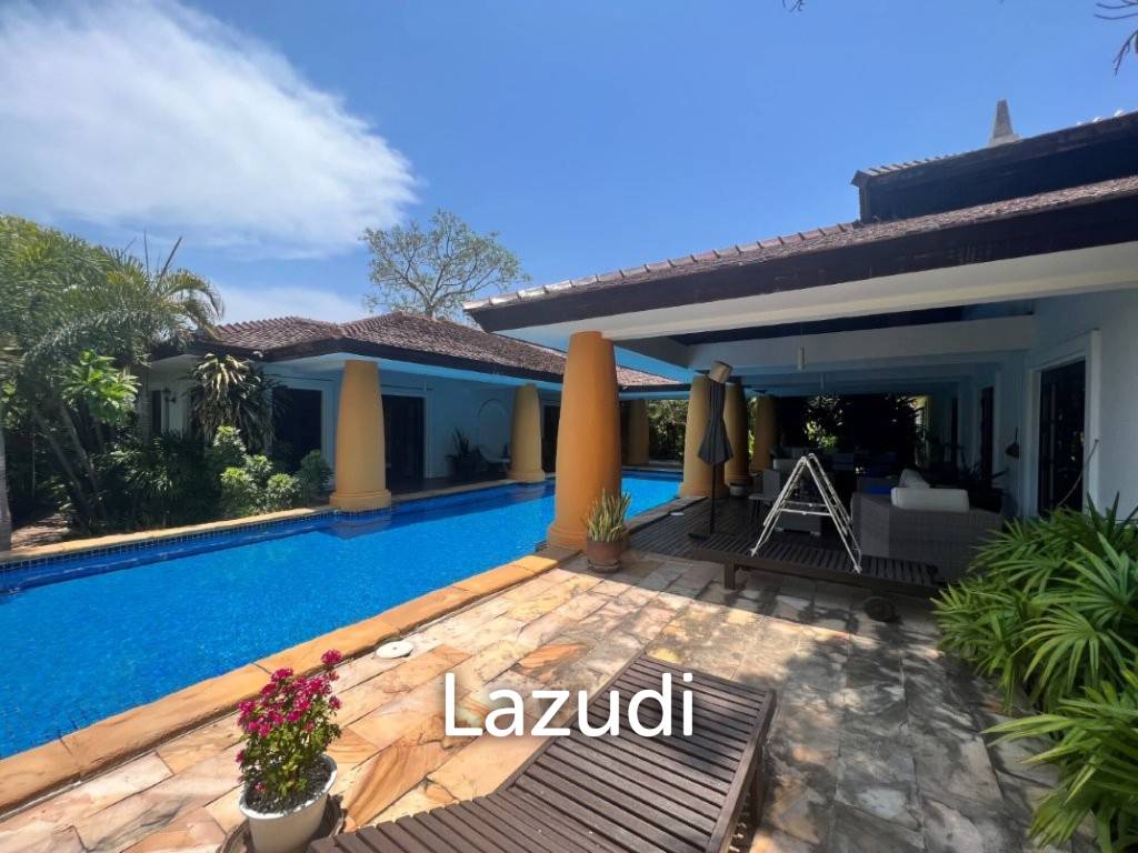 HUNSA RESIDENCES : 4 Bed Pool Villa with sea and mountain view