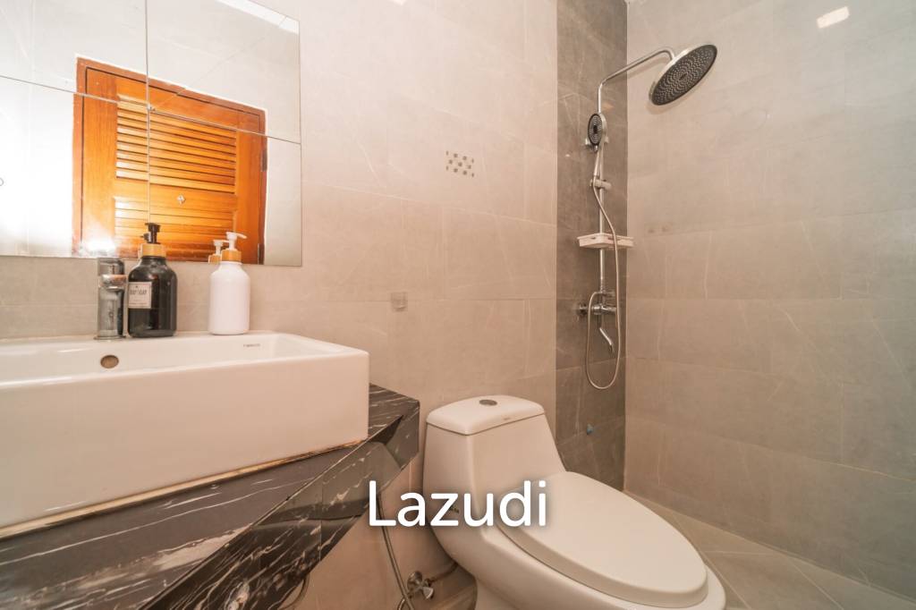 5 Bed 5 Bath 400 SQ.M Townhouse in Thonglor 25
