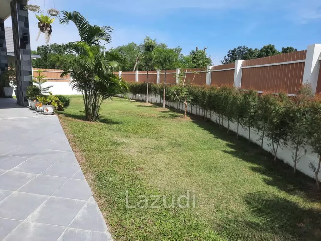 Padyen Village: 3 bedroom, 2Bathroom in Thap Tai