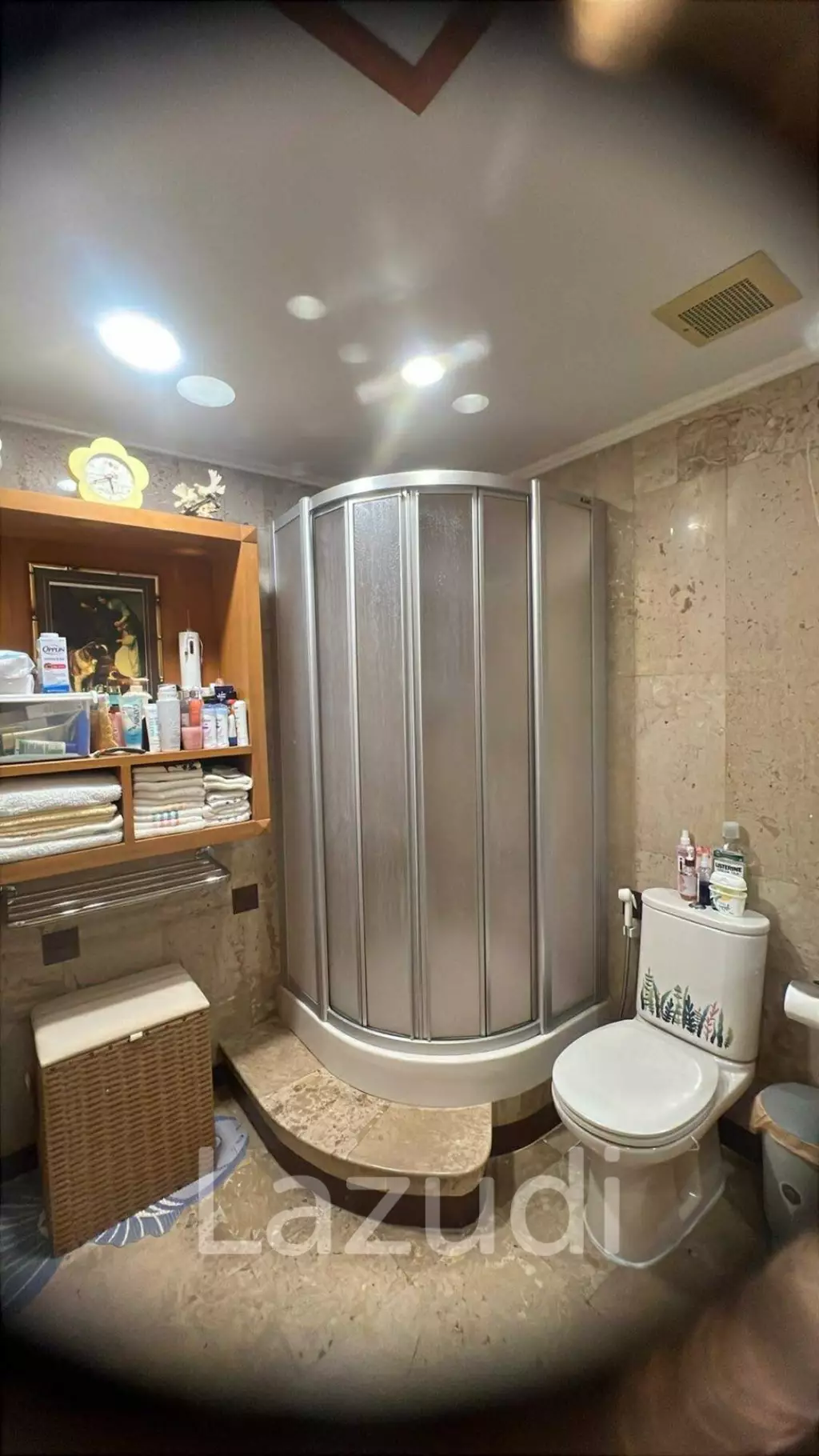 Cha-am: 140 SQM Beachfront Condotel Cliff and Beach