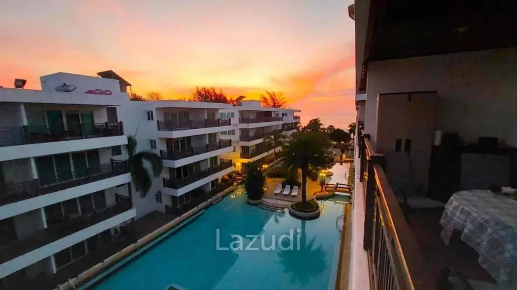 The Beach Palace: FOR RENT, Top Floor with Balcony