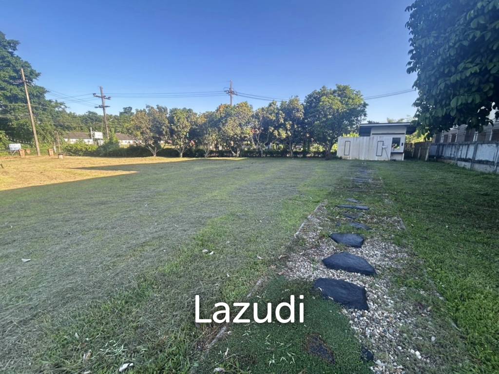 Land for Sale with Buildings Near University in Ban Du