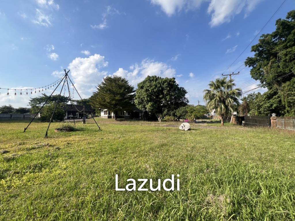 Land for Sale with Buildings Near University in Ban Du