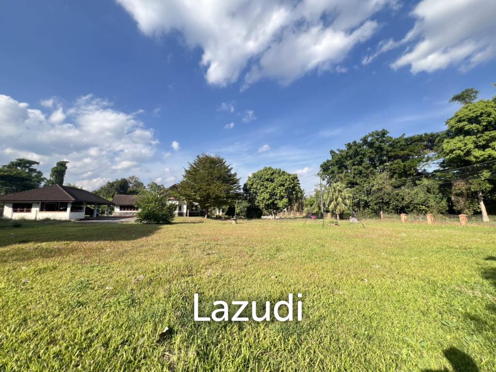 Land for Sale with Buildings Near University in Ban Du