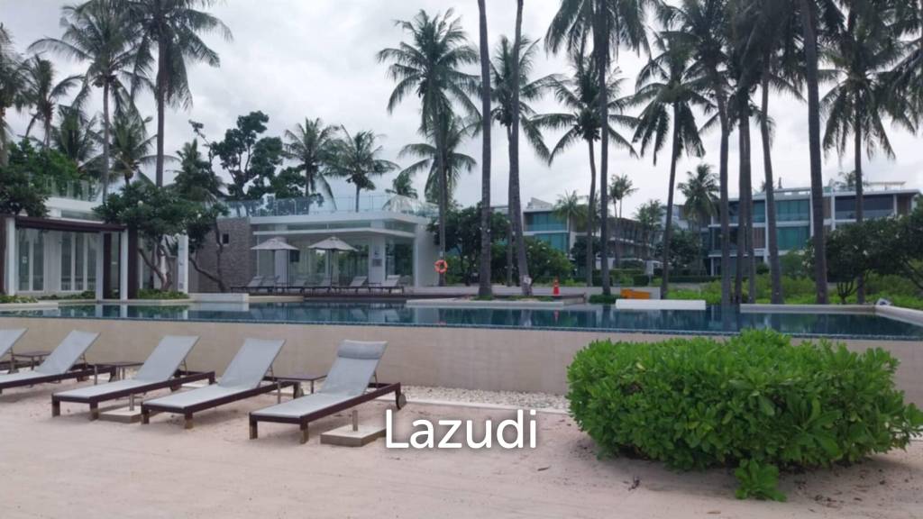 Ocas: Beachfront 2-Bedroom Condo with Resort-Style