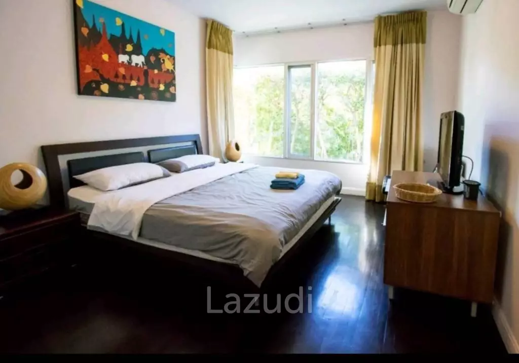 Baan San Dao: Absolute Beachfront in heart of HUA HIN