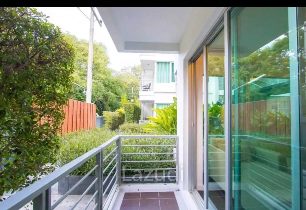 Baan San Dao: Absolute Beachfront in heart of HUA HIN
