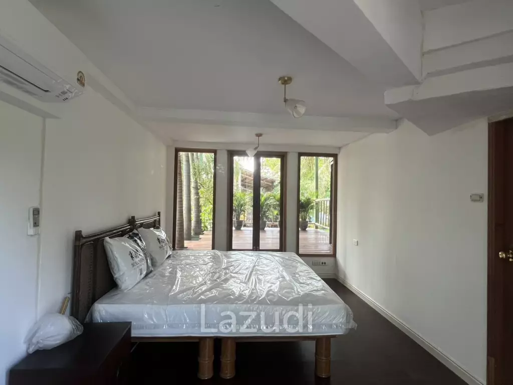 SAI NOI BEACH: UNIQUE pool villa a few 100 m from Sea