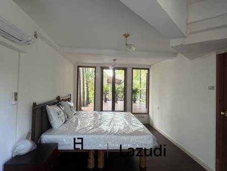 SAI NOI BEACH: UNIQUE pool villa a few 100 m from Sea