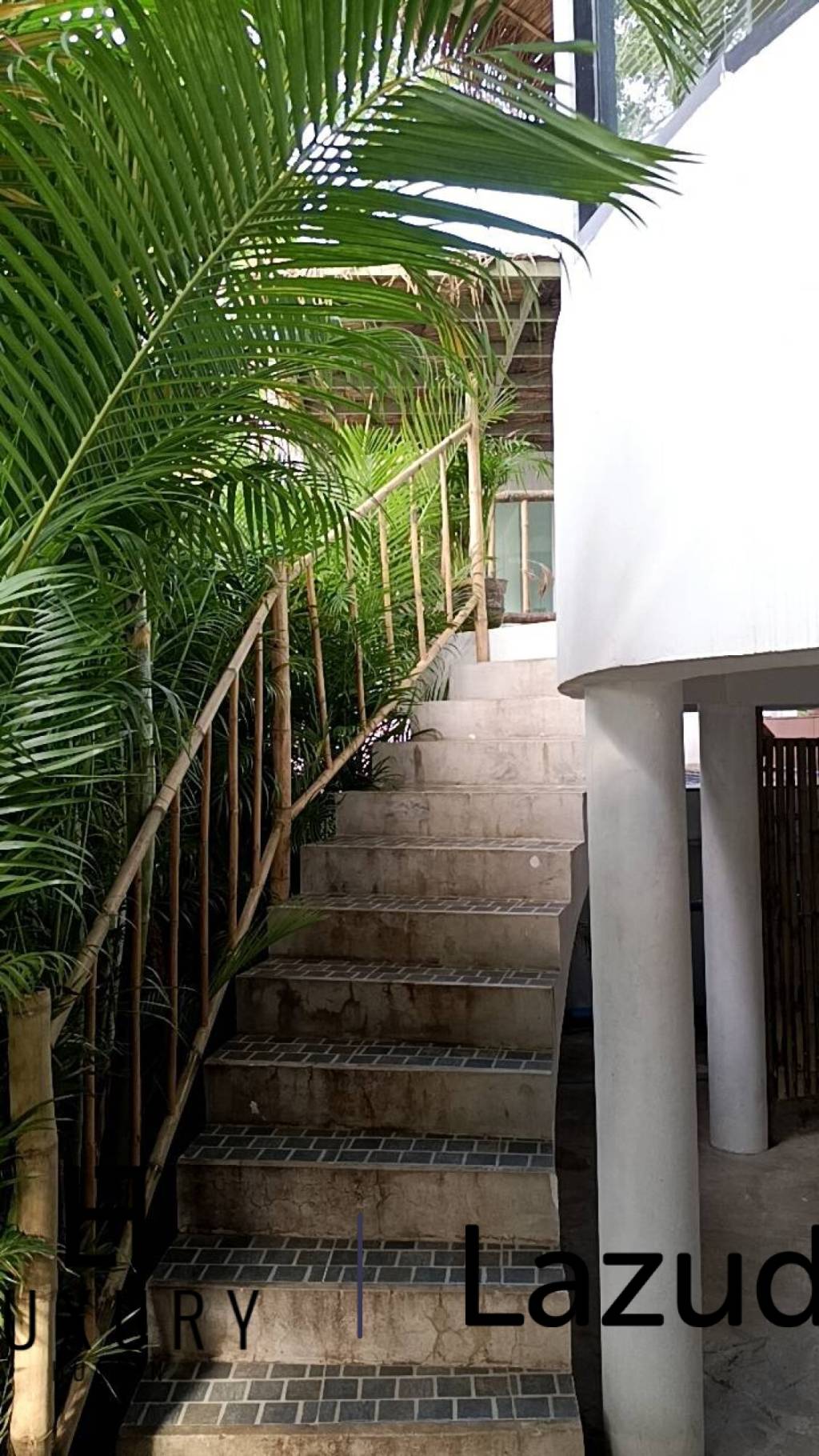 SAI NOI BEACH: UNIQUE pool villa a few 100 m from Sea