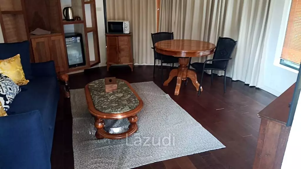 SAI NOI BEACH: UNIQUE pool villa a few 100 m from Sea