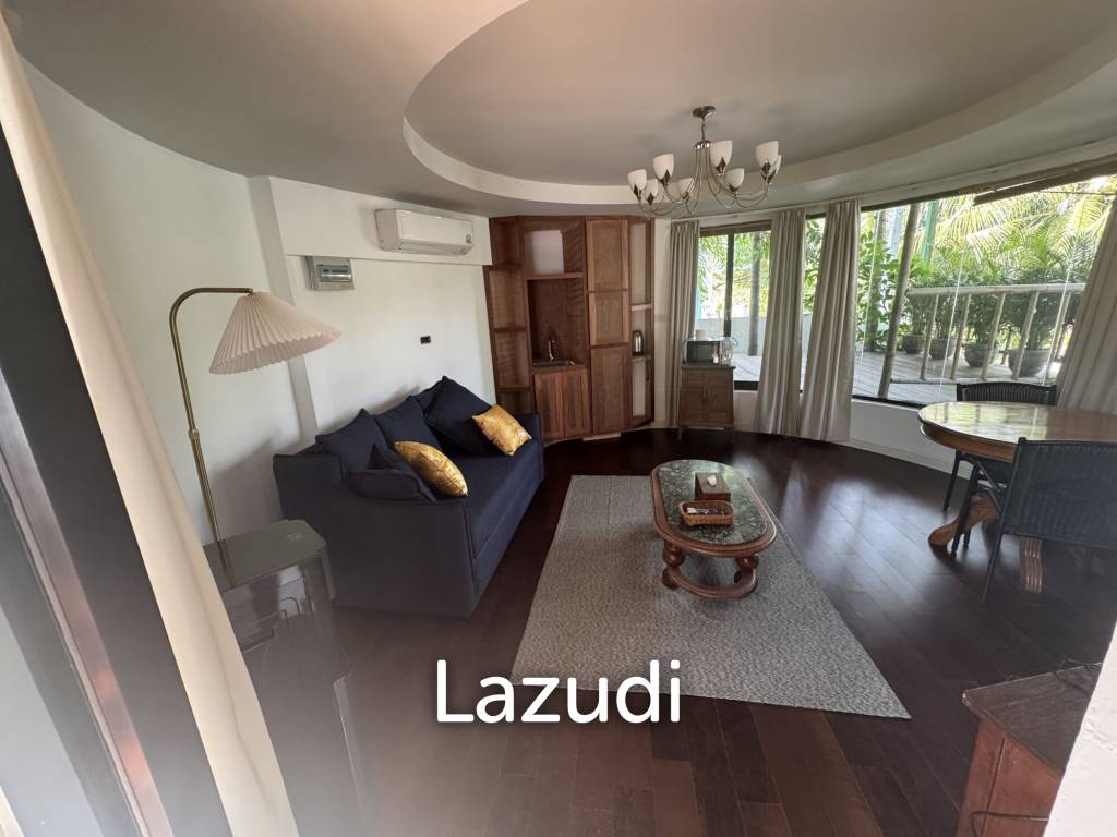 SAI NOI BEACH: UNIQUE pool villa a few 100 m from Sea