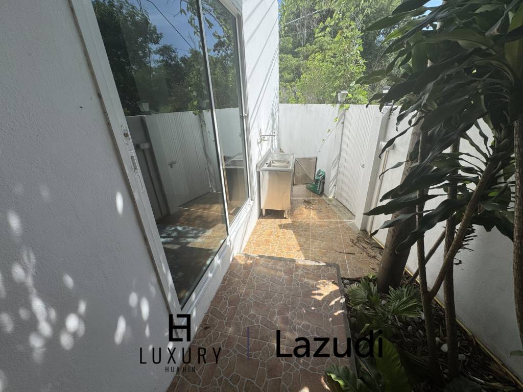 SAI NOI BEACH: UNIQUE pool villa a few 100 m from Sea