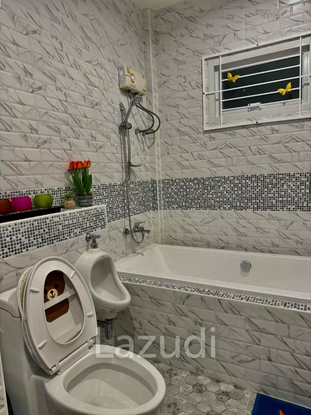 Cha-am:  Brand New 4 bedroom Detached House