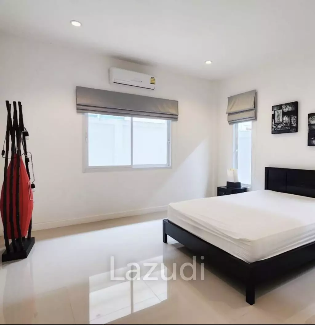 AV 88 GOLD B : 3 bed pool villa
