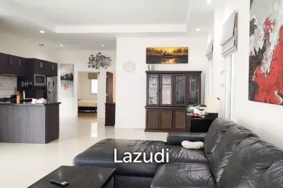 AV 88 GOLD B : 3 bed pool villa