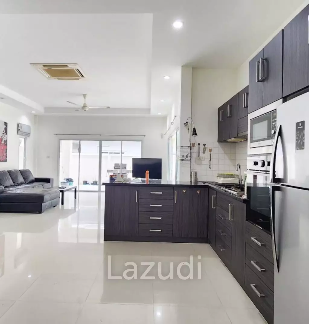 AV 88 GOLD B : 3 bed pool villa