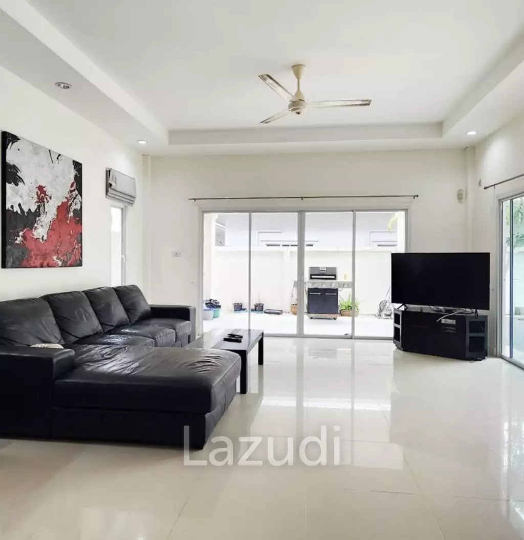AV 88 GOLD B : 3 bed pool villa