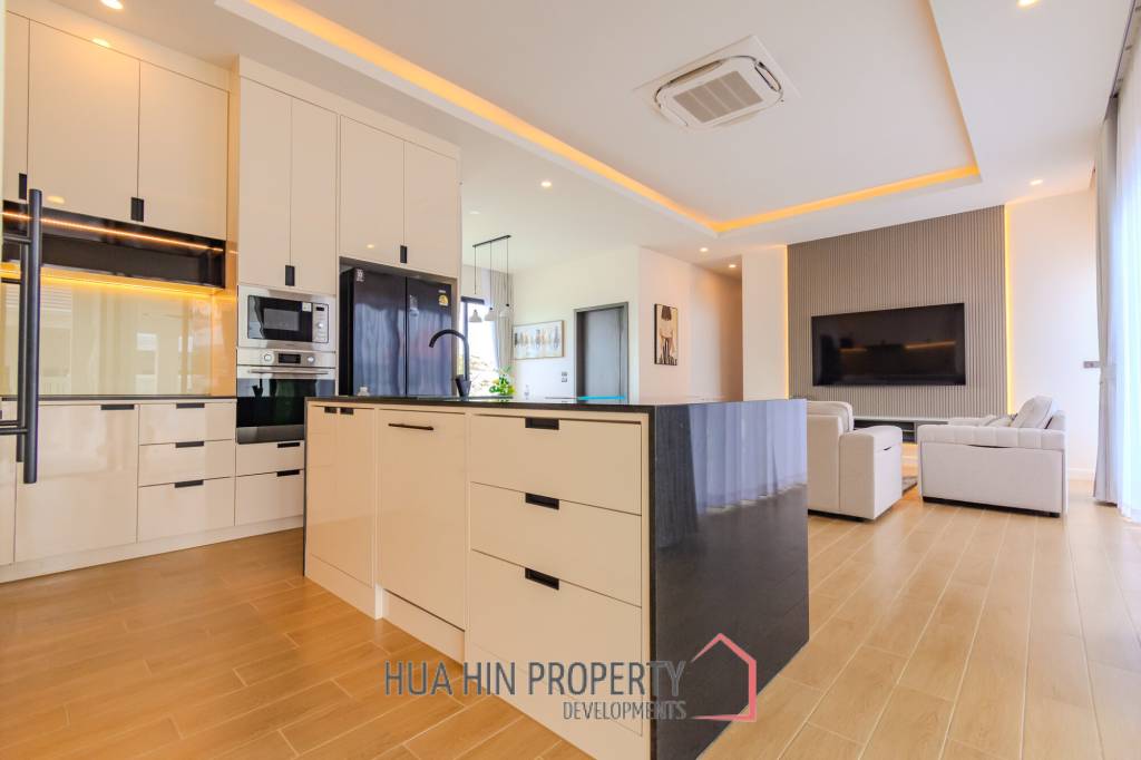 3 Bed 4 Bath 374.15 SQ.M LA LUCA City Villa Hua Hin 3 Bed 4 Bath 374.15 SQ.M LA LUCA City Villa Hua Hin