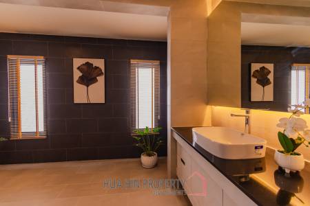 3 Bed 4 Bath 374.15 SQ.M LA LUCA City Villa Hua Hin 3 Bed 4 Bath 374.15 SQ.M LA LUCA City Villa Hua Hin