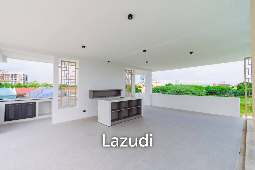 473 ตร.ม 3 เตียง 4 อาบน้ำ วิลล่า For ขาย