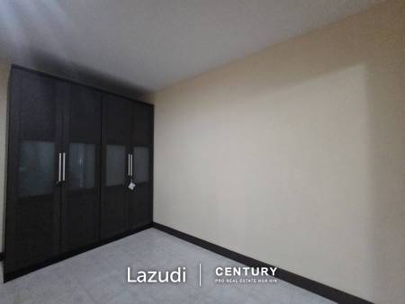 BAAN SUKSAMRAAN :  3 Storey townhouse near town and beach BAAN SUKSAMRAAN :  3 Storey townhouse near town and beach
