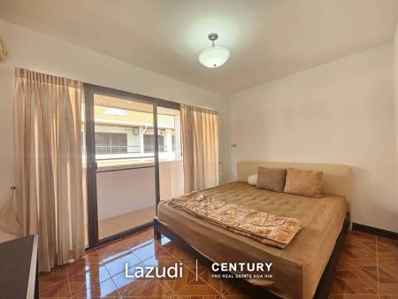 BAAN SUKSAMRAAN :  3 Storey townhouse near town and beach BAAN SUKSAMRAAN :  3 Storey townhouse near town and beach