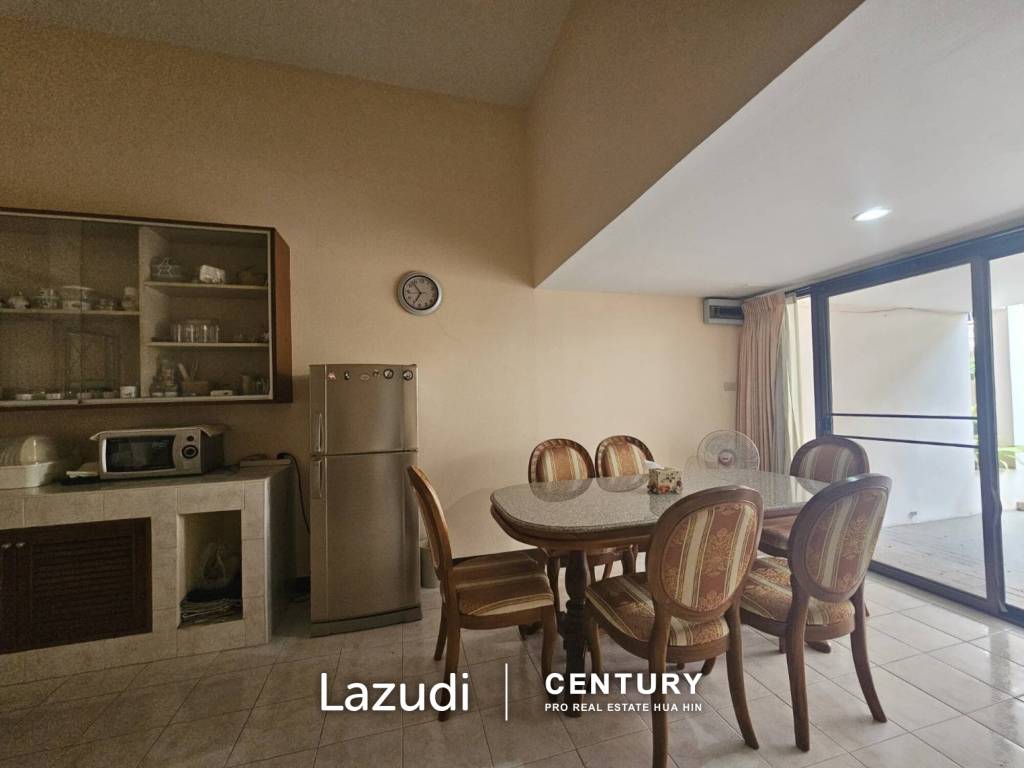BAAN SUKSAMRAAN :  3 Storey townhouse near town and beach BAAN SUKSAMRAAN :  3 Storey townhouse near town and beach