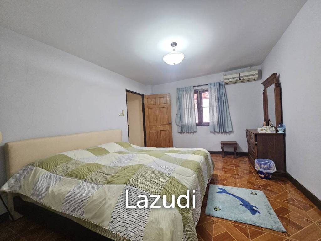 350 Kvm 4 Seng 4 Bad Rekkehus for Salg