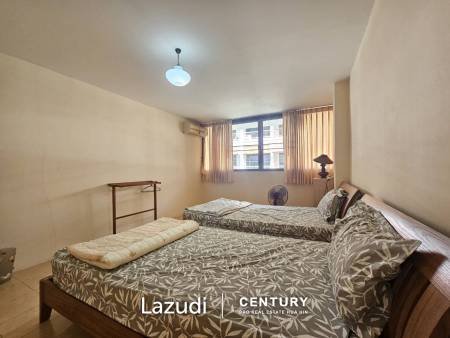 BAAN SUKSAMRAAN :  3 Storey townhouse near town and beach BAAN SUKSAMRAAN :  3 Storey townhouse near town and beach