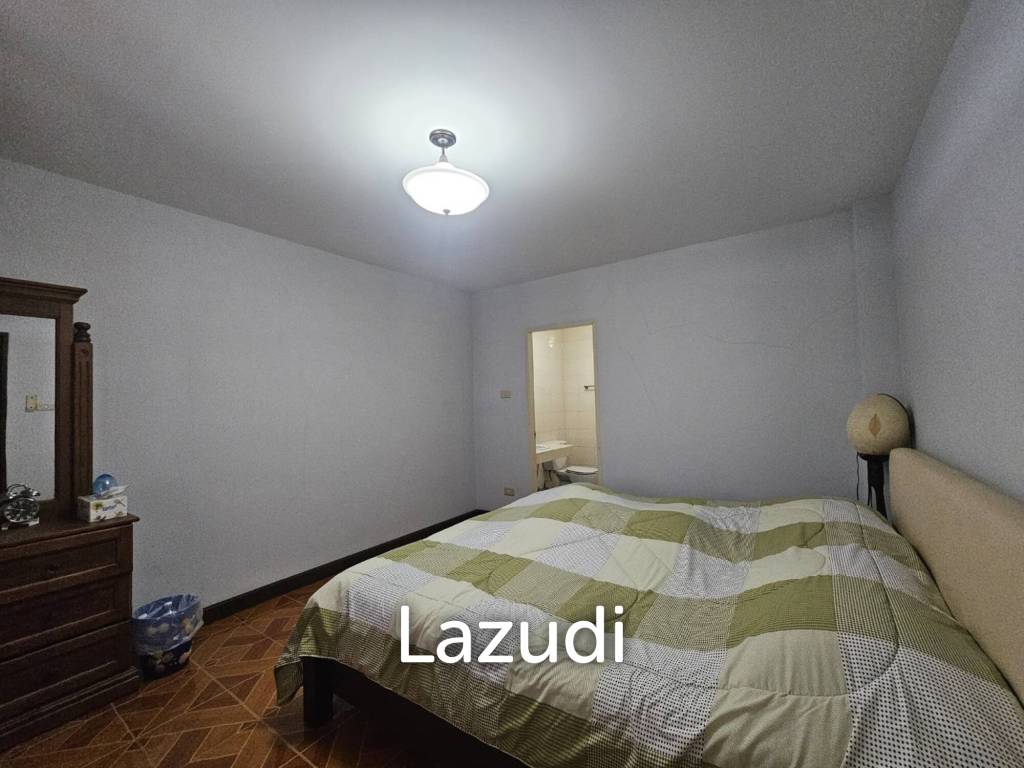 350 Kvm 4 Seng 4 Bad Rekkehus for Salg