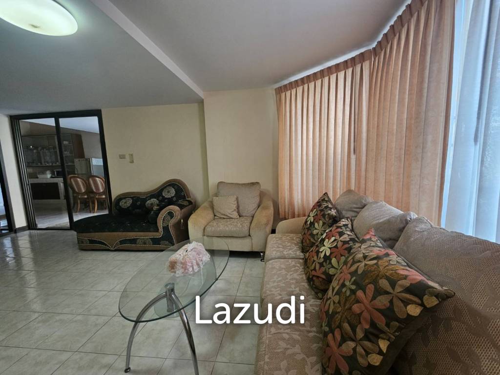 350 Kvm 4 Seng 4 Bad Rekkehus for Salg