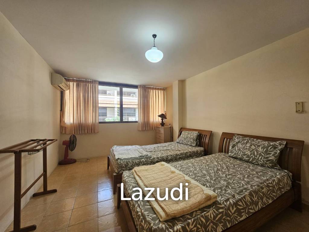 350 Kvm 4 Seng 4 Bad Rekkehus for Salg