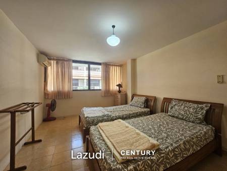 BAAN SUKSAMRAAN :  3 Storey townhouse near town and beach BAAN SUKSAMRAAN :  3 Storey townhouse near town and beach