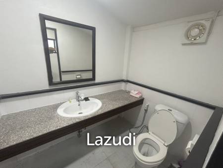 ขายบ้านพร้อมที่ดิน 2 ไร่ใกล้มหาวิทยาลัยและสนามบินในต.บ้านดู่