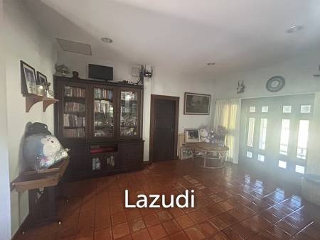 ขายบ้านพร้อมที่ดิน 2 ไร่ใกล้มหาวิทยาลัยและสนามบินในต.บ้านดู่