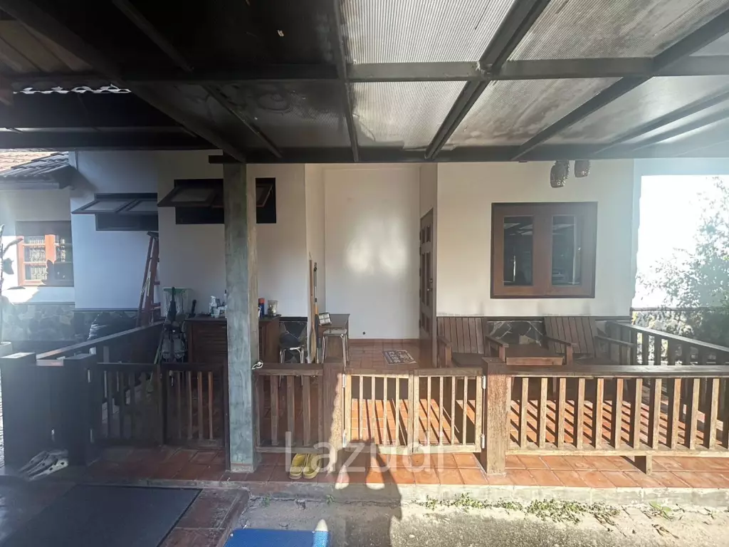 ขายบ้านพร้อมที่ดิน 2 ไร่ใกล้มหาวิทยาลัยและสนามบินในต.บ้านดู่