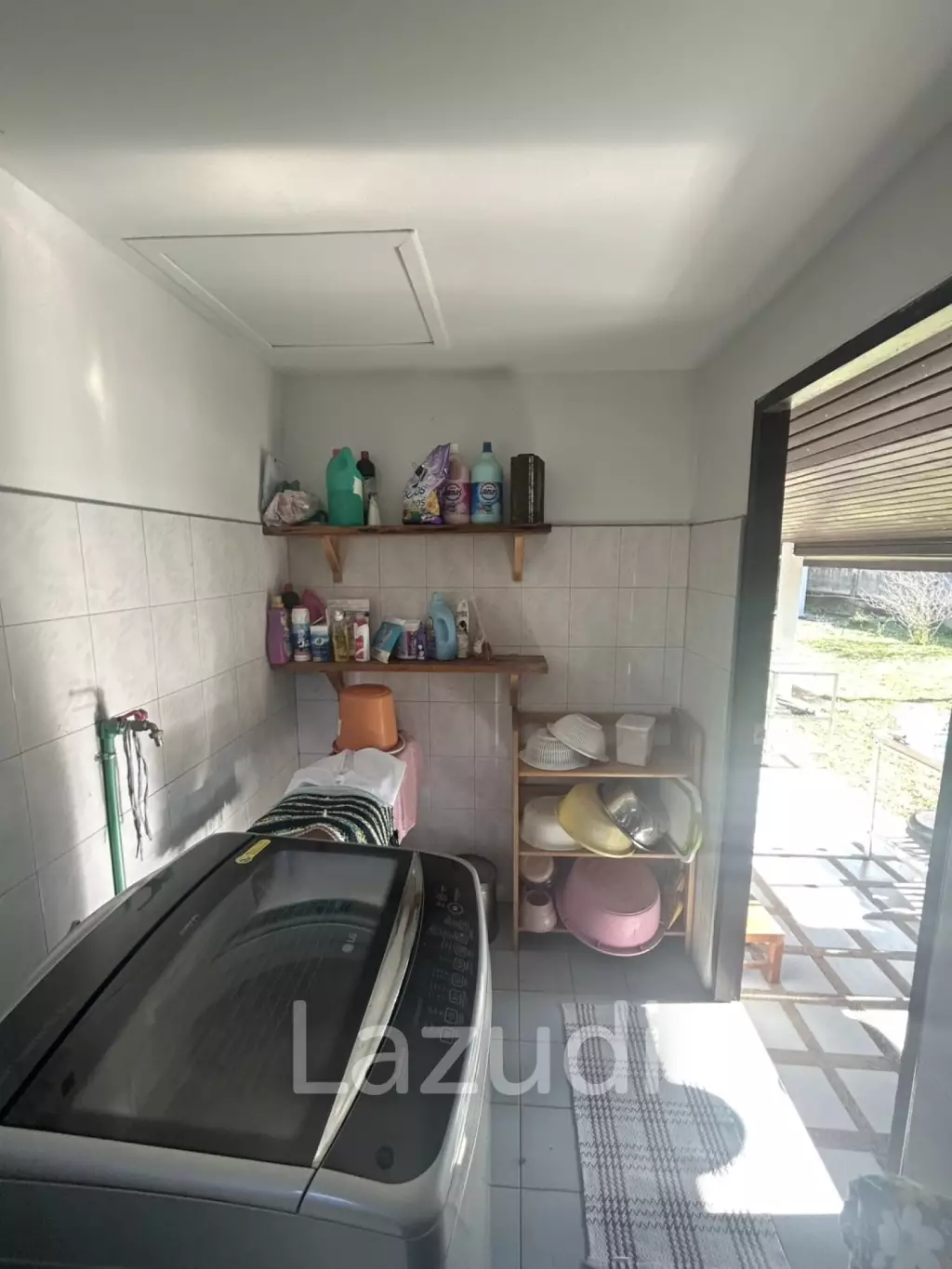 ขายบ้านพร้อมที่ดิน 2 ไร่ใกล้มหาวิทยาลัยและสนามบินในต.บ้านดู่